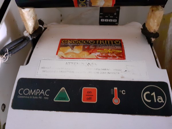 12#5055 Confezionatrici Compac e C1A in vendita - foto 6