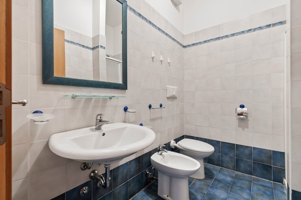 1#5056 Cessione di ramo di azienda dedita ad attività di locazione abitativa e di residence in vendita - foto 2