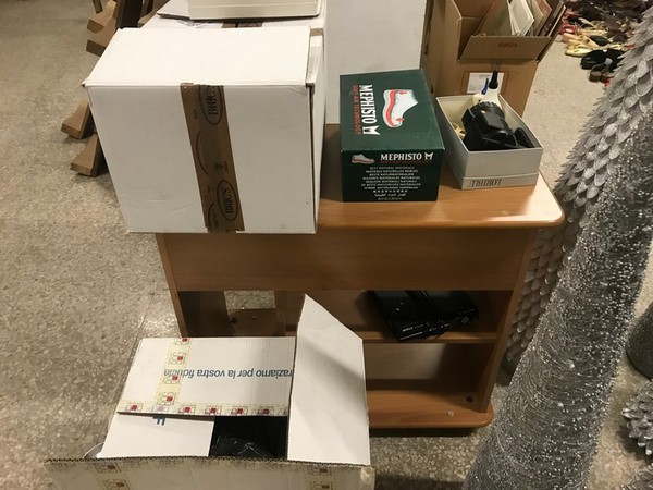 1#5070 Arredi e attrezzature per negozio in vendita - foto 5
