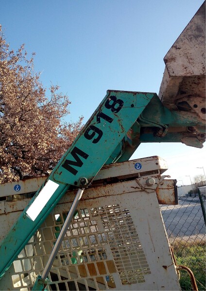 1#5071 Attrezzatura edile e terna Case in vendita - foto 5