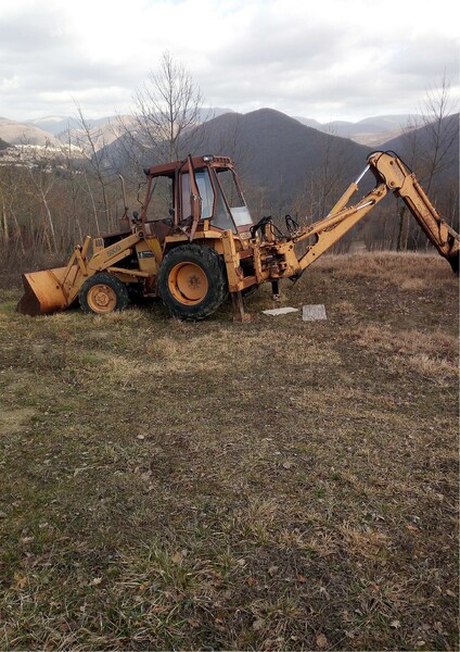 1#5071 Attrezzatura edile e terna Case in vendita - foto 10