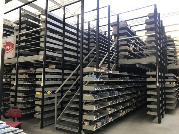 2#5072 Scaffalature in vendita - foto 1