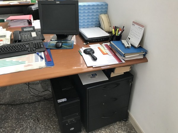 3#5072 Arredi e attrezzature ufficio in vendita - foto 4
