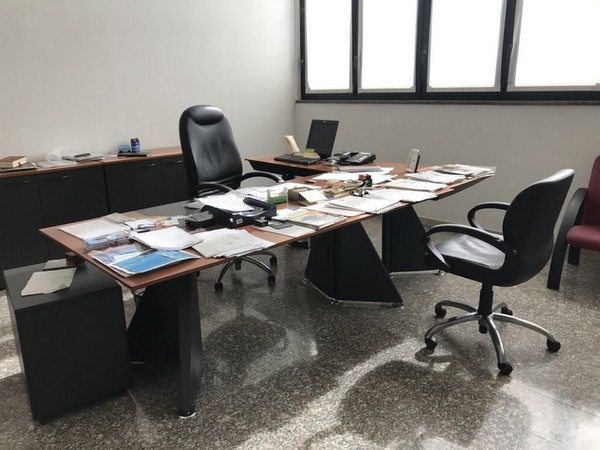3#5072 Arredi e attrezzature ufficio in vendita - foto 17
