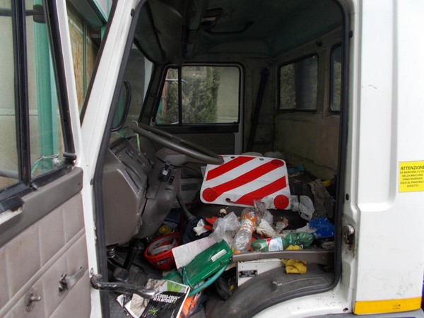 1#5073 Autocarro Iveco in vendita - foto 8