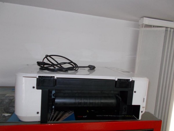 9#5073 Attrezzature da ufficio in vendita - foto 4
