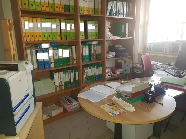 81#5078 Arredi ufficio in vendita - foto 1