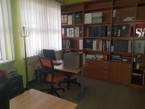 83#5078 Arredi ufficio in vendita - foto 1