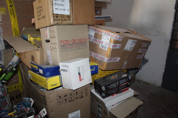 1#5079 Ricambi per automezzi in vendita - foto 76