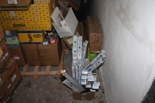 1#5079 Ricambi per automezzi in vendita - foto 79