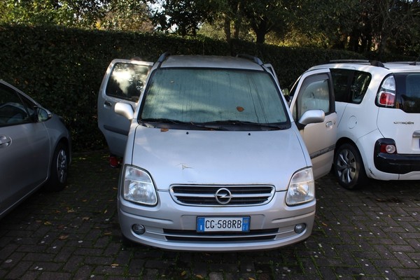 2#5079 Autovettura Opel Agila in vendita - foto 4