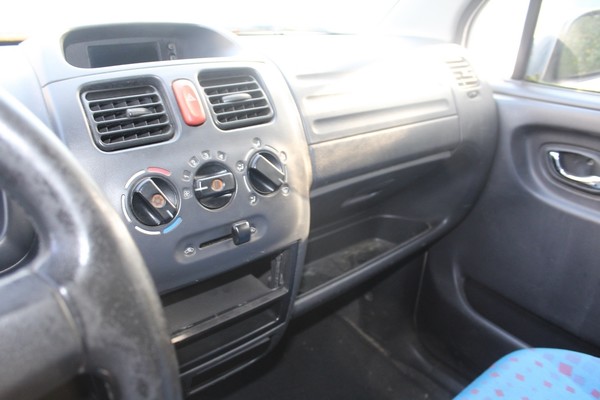 2#5079 Autovettura Opel Agila in vendita - foto 13
