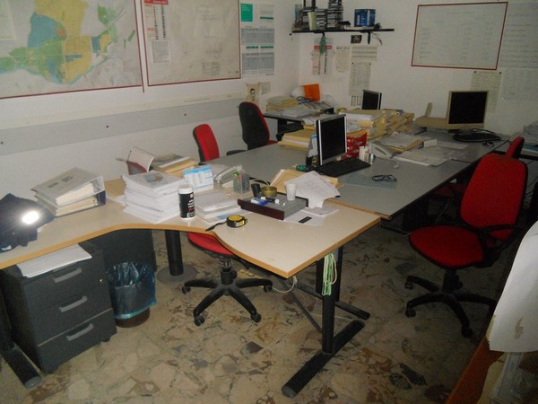 1#5082 Arredi e attrezzature informatiche da ufficio in vendita - foto 135