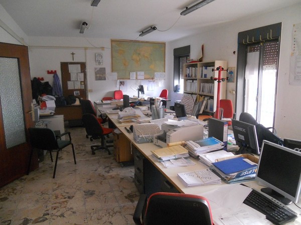 2#5082 Arredi e attrezzature informatiche da ufficio in vendita - foto 25