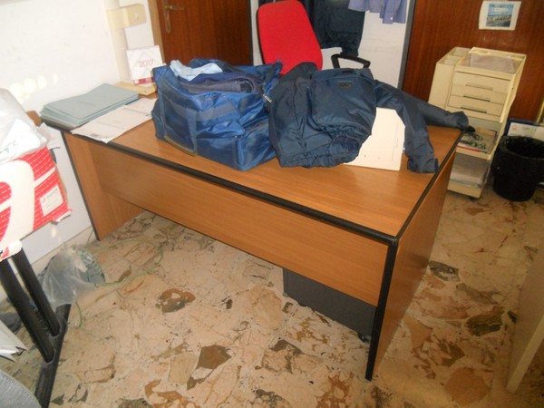 2#5082 Arredi e attrezzature informatiche da ufficio in vendita - foto 43
