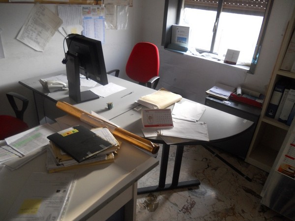 2#5082 Arredi e attrezzature informatiche da ufficio in vendita - foto 49