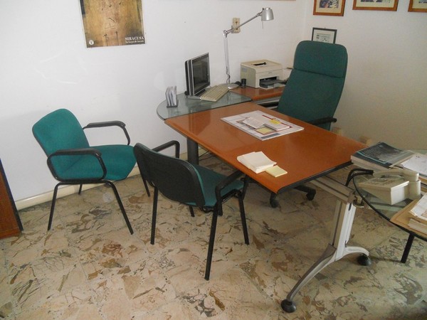 2#5082 Arredi e attrezzature informatiche da ufficio in vendita - foto 120
