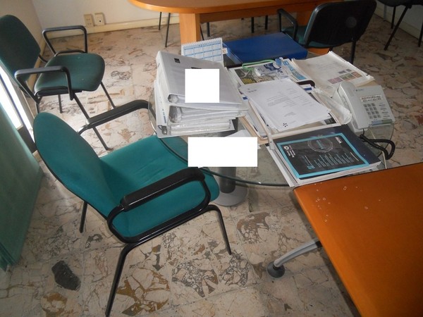 2#5082 Arredi e attrezzature informatiche da ufficio in vendita - foto 134