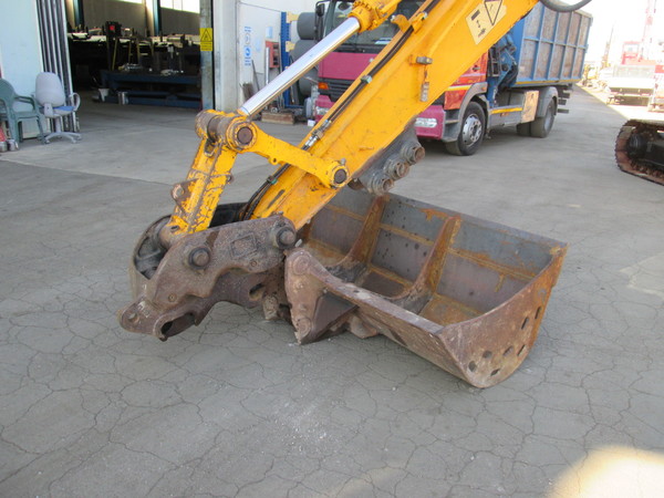 15#5085 Escavatore cingolato JCB in vendita - foto 14