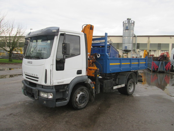 Autocarri in vendita
