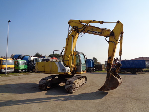 25#5085 Escavatore cingolato New Holland in vendita - foto 11