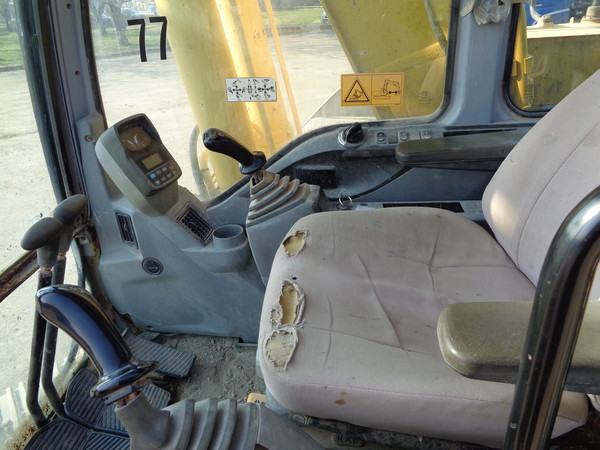 25#5085 Escavatore cingolato New Holland in vendita - foto 24