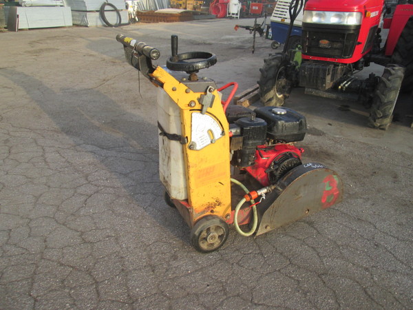 31#5085 Tagliasfalto Husqvarna in vendita - foto 1