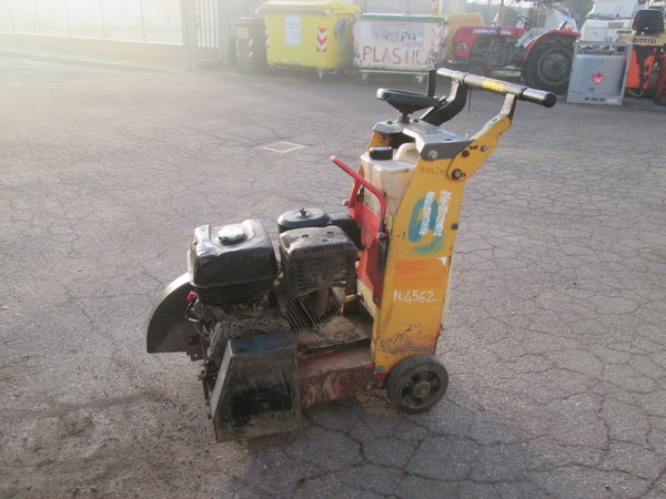 31#5085 Tagliasfalto Husqvarna in vendita - foto 3