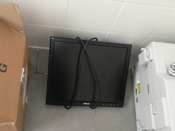 2#5090 Attrezzature ed accessori per studio dentistico in vendita - foto 38