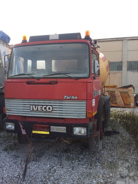1#5091 Betoniera Fiat Iveco Magirus in vendita - foto 2