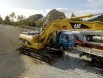 Image 12 - CAT excavator - Lot 10 (Auction 5091)