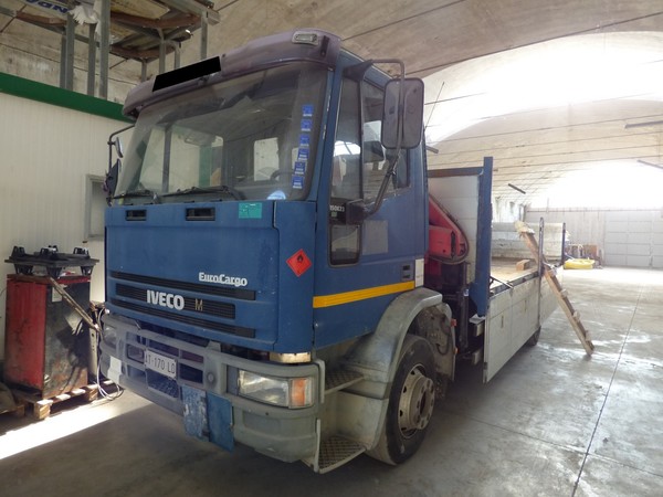 1#5092 Autocarro Iveco 150 E 23 in vendita - foto 1