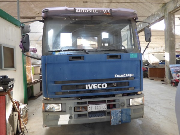 1#5092 Autocarro Iveco 150 E 23 in vendita - foto 10