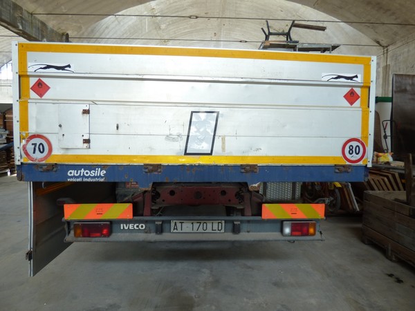 1#5092 Autocarro Iveco 150 E 23 in vendita - foto 12