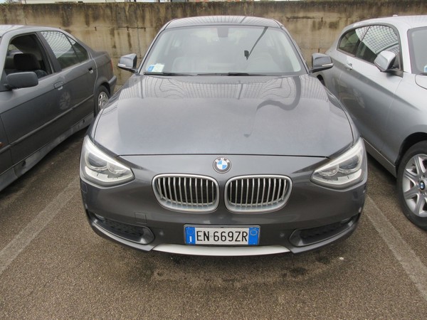 1#5094 Autovettura BMW 118D in vendita - foto 2