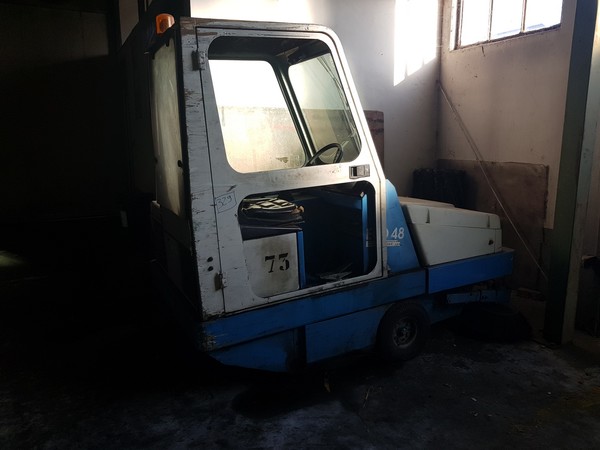 46#5098 Spazzatrice semovente Ecologica Eco in vendita - foto 2