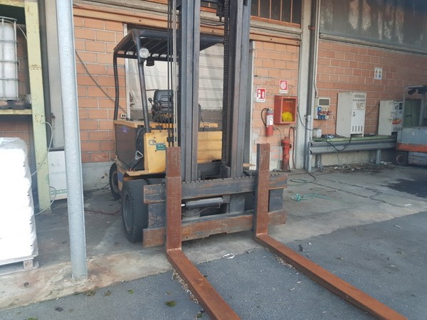55#5098 Carrello elevatore CTC in vendita - foto 3