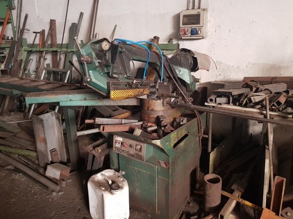 9#5098 Attrezzature officina in vendita - foto 1