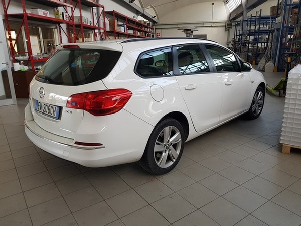 1#5101 Autocarro Opel Astra Sport Tourer in vendita - foto 4