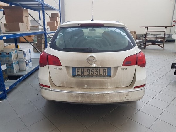 3#5101 Autocarro Opel Astra in vendita - foto 2