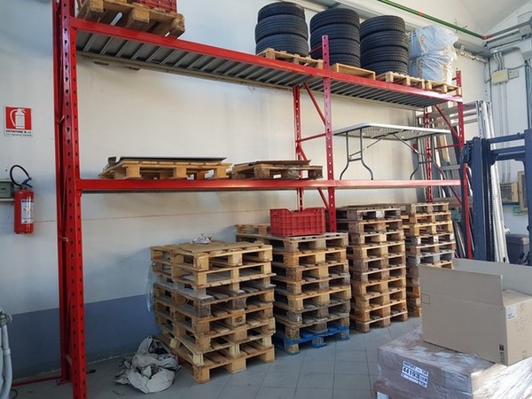 6#5101 Scaffalature leggere e transpallet in vendita - foto 12