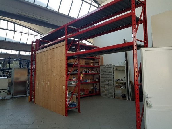 6#5101 Scaffalature leggere e transpallet in vendita - foto 17