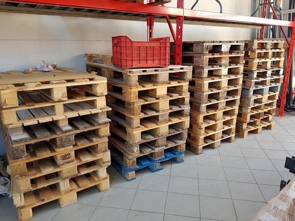 6#5101 Scaffalature leggere e transpallet in vendita - foto 29
