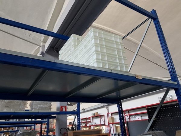 7#5101 Stock di attrezzature per catering e ristoranti in vendita - foto 46