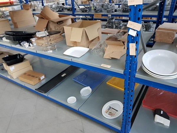 7#5101 Stock di attrezzature per catering e ristoranti in vendita - foto 210