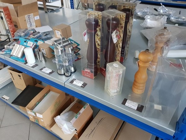 7#5101 Stock di attrezzature per catering e ristoranti in vendita - foto 215