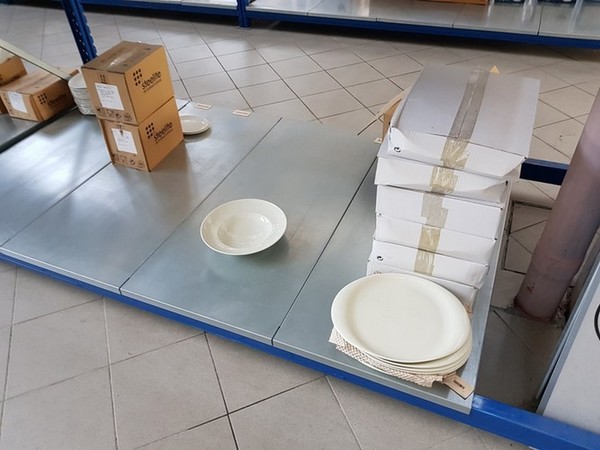 7#5101 Stock di attrezzature per catering e ristoranti in vendita - foto 219