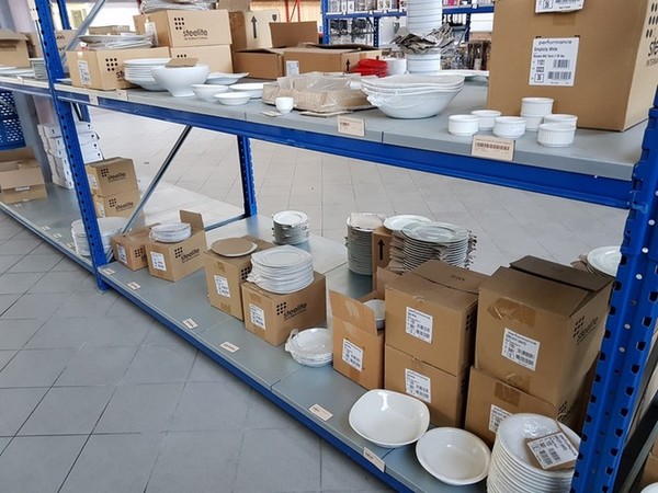 7#5101 Stock di attrezzature per catering e ristoranti in vendita - foto 247