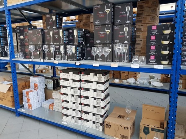 7#5101 Stock di attrezzature per catering e ristoranti in vendita - foto 281