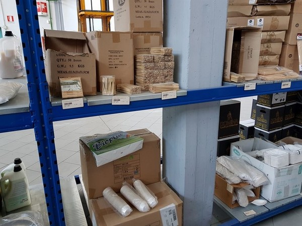 7#5101 Stock di attrezzature per catering e ristoranti in vendita - foto 350